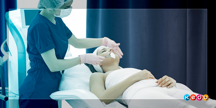 Врач косметолог эстетист